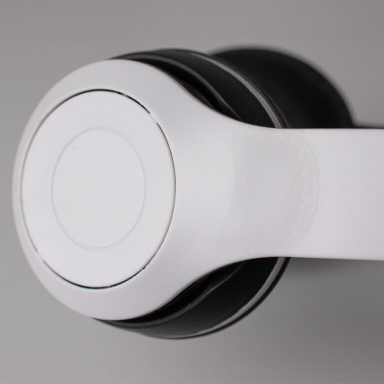Fone-de-Ouvido-Bluetooth-Fosco-19083d1-1715087755.jpg - Cantareira Brindes