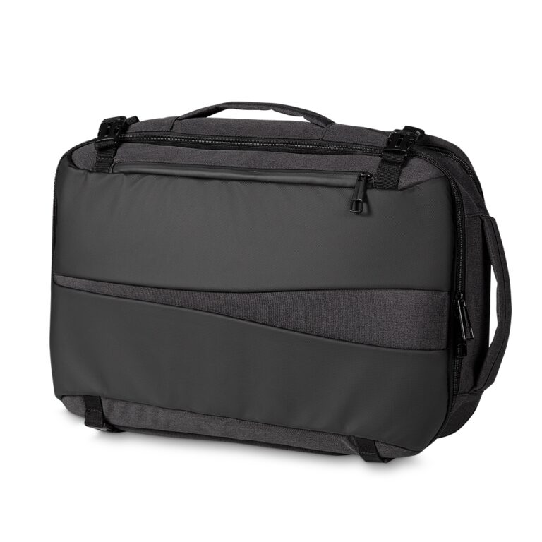 Mochila-Poliester-22-Litros-14102d2-1645811395.jpg - Cantareira Brindes