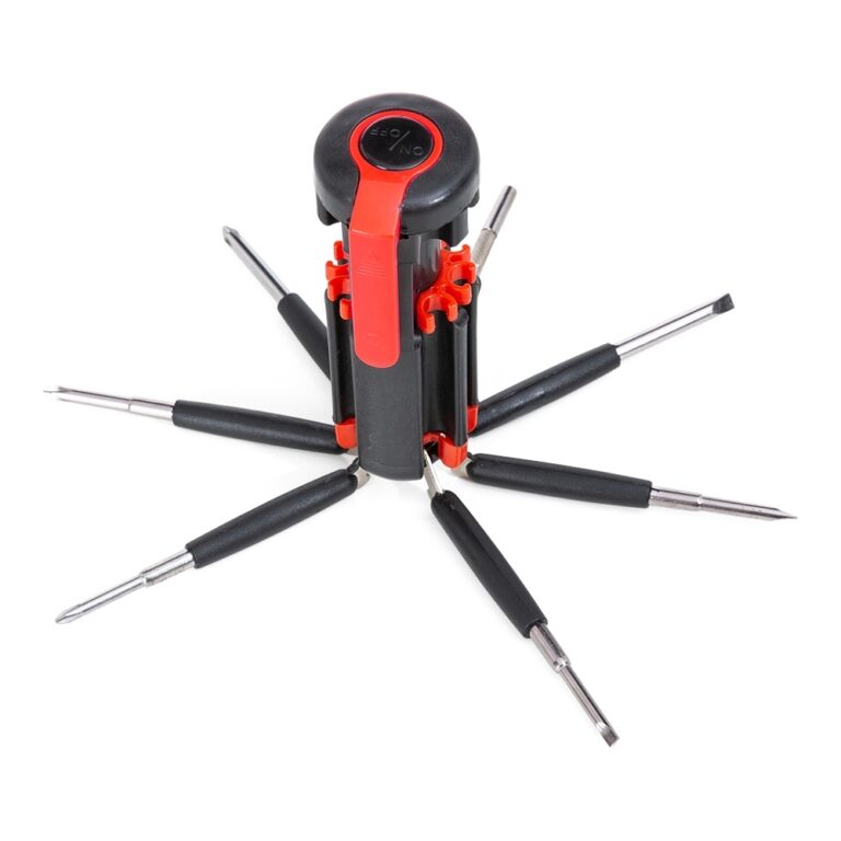 18514-kit-ferramenta-7-chaves-com-lanterna-preto-8832-1543588994 - Cantareira Brindes